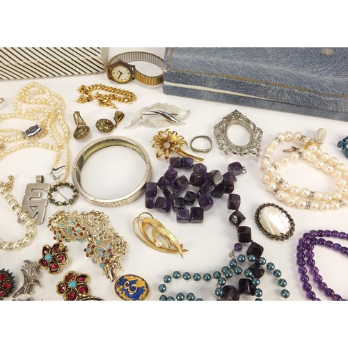 1506 - Vintage and later costume jewellery including an amethyst bead necklace with 9ct gold clasp, costume... 