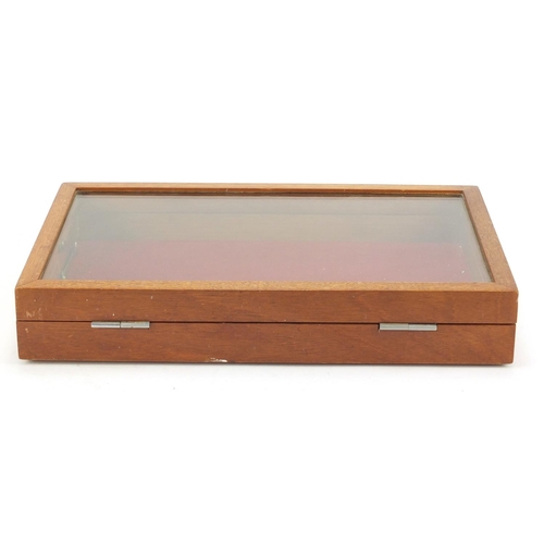 1466 - Mahogany glazed jewellery display case, 8cm H x 45cm W x 28cm D