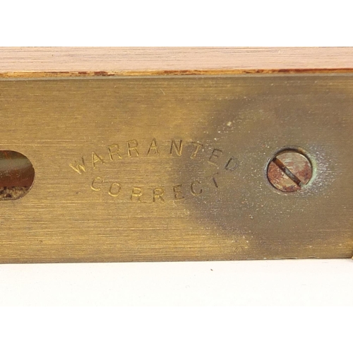 1537 - J Raybone & Sons antique mahogany brass level, Birmingham, made in England, 92cm in length