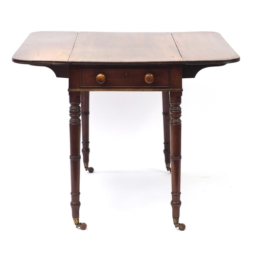 1606 - Victorian mahogany Pembroke table, 70cm H x 48cm W x 90.5cm D when closed