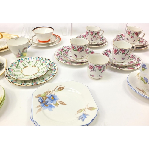 852 - Collection of Art Deco and later Shelley teaware including Eve cups, plates and sugar bowls