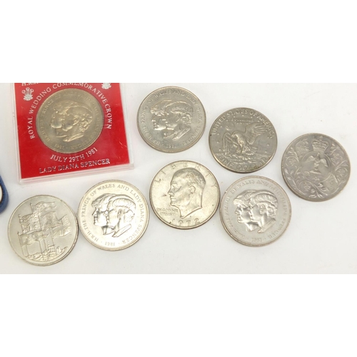 1163 - British and American coinage including 1977 silver proof crown and five pound coin