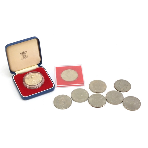 1163 - British and American coinage including 1977 silver proof crown and five pound coin