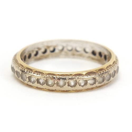 931 - 18ct gold clear stone half eternity ring, size J, 2.3g