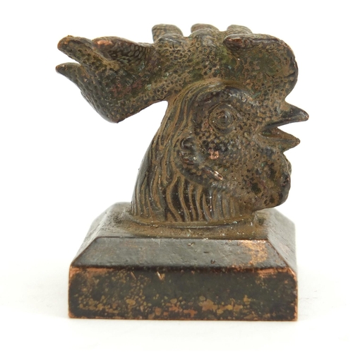 1125 - Chinese patinated bronze cockerel seal, 4cm high