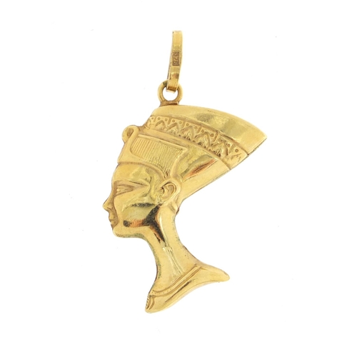 321 - 9ct gold Nefertiti bust pendant, 3.5cm high, 3.0g