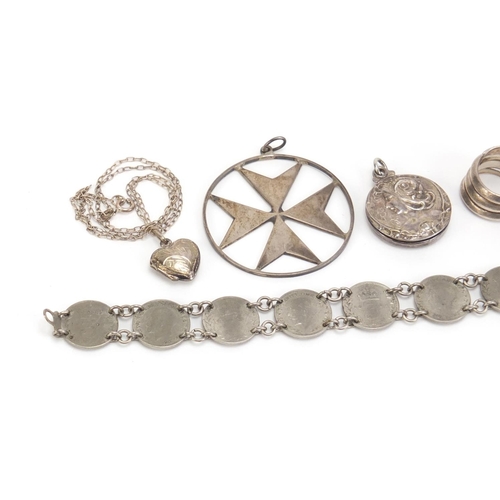 1392 - Silver jewellery including Art Nouveau style locket,  bracelets and rings, 65.0g