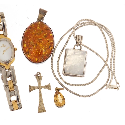 1192 - Silver jewellery including necklaces, pendants and a Gucci wristwatch