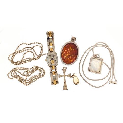 1192 - Silver jewellery including necklaces, pendants and a Gucci wristwatch