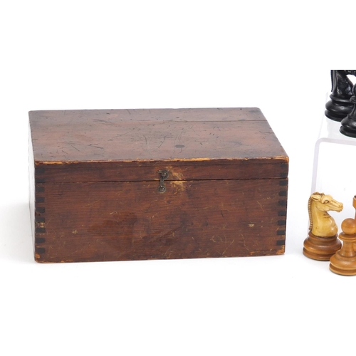 712 - Exceptional Staunton Chessmen No3 chess set with stained pine case by The British Chess Company, the... 