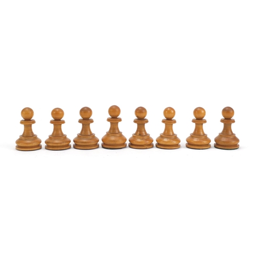 712 - Exceptional Staunton Chessmen No3 chess set with stained pine case by The British Chess Company, the... 