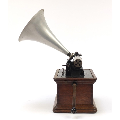 689 - The Columbia oak cased Graphophone with aluminium horn, winners of the Gold medal prize 1900, 1905 a... 