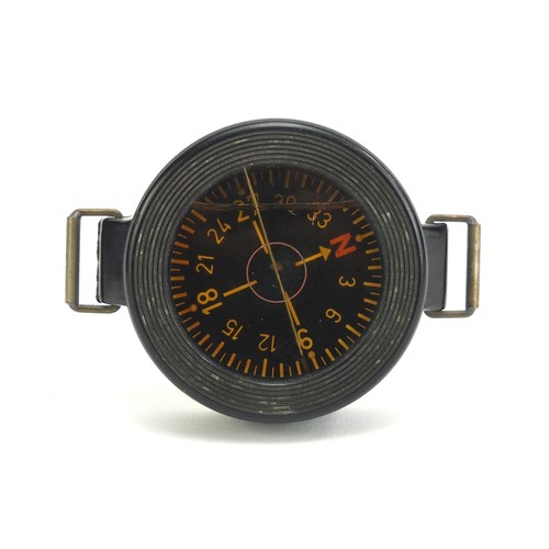 680 - German military interest Luftwaffe AK39 pilot's compass, impressed Armband Kompass, Baumuster: AK39,... 
