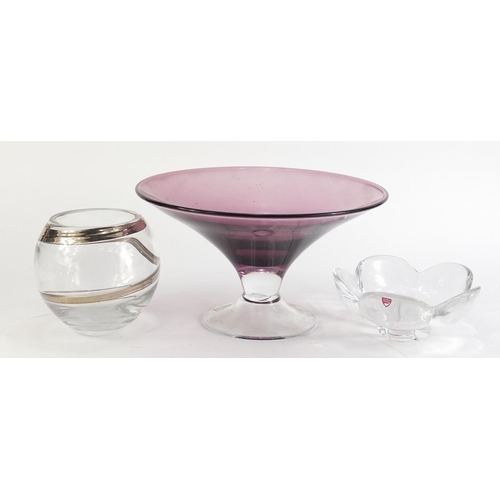 911 - Art glassware including a Swedish flower head bowl by Orrefors and a tazza, the largest 18.5cm high ... 