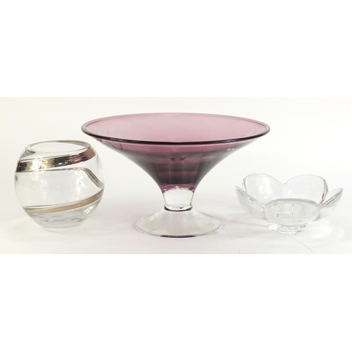 911 - Art glassware including a Swedish flower head bowl by Orrefors and a tazza, the largest 18.5cm high ... 