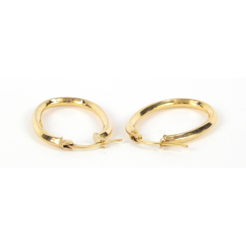 902 - Pair of 9ct gold hoop earrings, 3cm in length, 1.6g