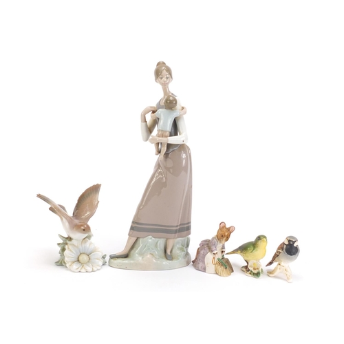 915 - Collectable figures and animals including large Lladro group of a mother and child, Beswick Beatrix ... 