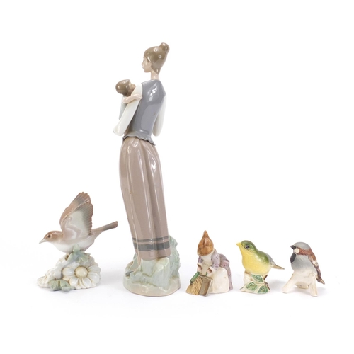 915 - Collectable figures and animals including large Lladro group of a mother and child, Beswick Beatrix ... 