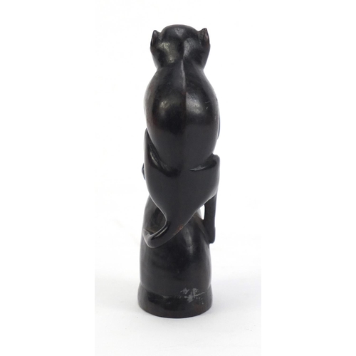 1152 - Tribal hardwood carving of a monkey, 12.5cm high