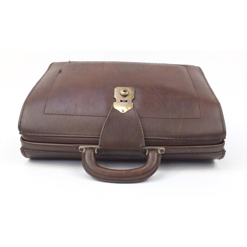 1358 - Vintage brown leather Cheney doctors bag, 44cm wide