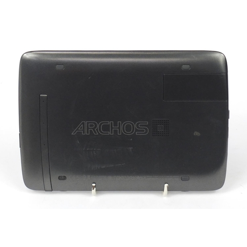 1065 - Archos 8GB android Honeycomb tablet with box