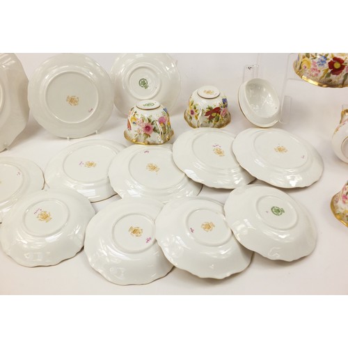 432 - Hammersley Queen Anne six place tea service comprising teapot, six trios, sandwich plate, sugar bowl... 