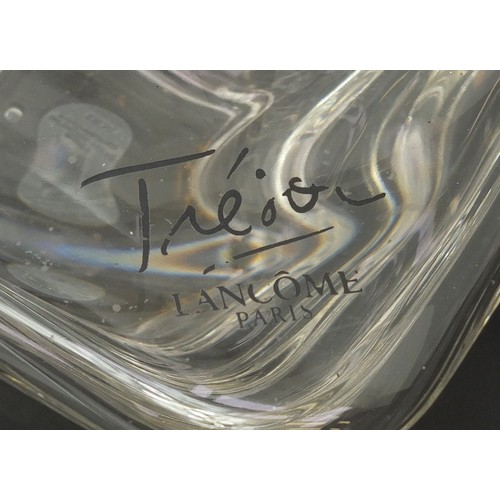 1092 - Large Lancôme shop display perfume bottle, 20cm wide