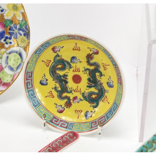 1245 - Chinese porcelain rice bowls and covers, some with saucers, each hand painted, the largest 22cm in l... 