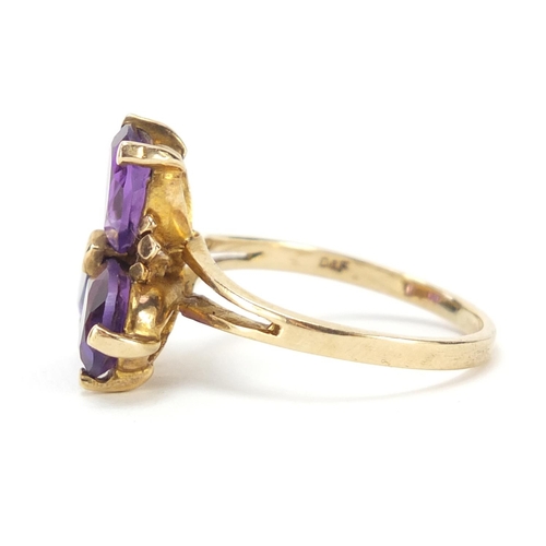 1229 - 9ct gold amethyst clover ring, size N, 3.9g