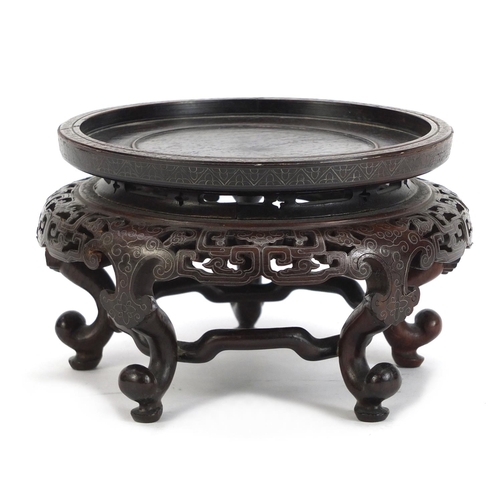 372 - Good Chinese carved hardwood stand with foliate wire inlay, 11cm high x 16.5cm in diameter