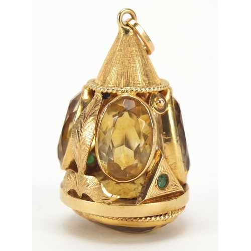 442 - Large Italian 18ct gold citrine and green stone pendant charm, 4cm in length, 15.4g