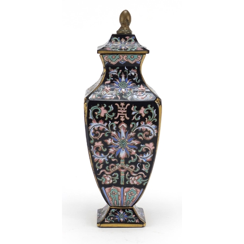 381 - 19th century French aesthetic glass vase and cover attributed to Moser in the Chinese manner, 29cm h... 