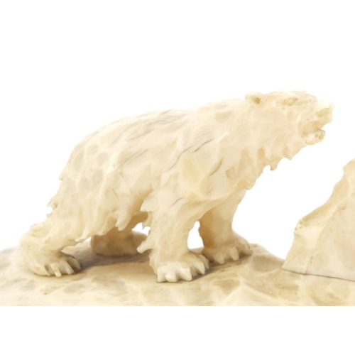 501 - Early 19th century marine ivory carving of a polar bear, 14cm wide