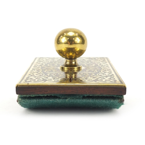 496 - 19th century brass boulle work and rosewood ink blotter with foliate decoration, 14.5cm wide