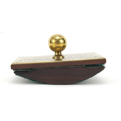 496 - 19th century brass boulle work and rosewood ink blotter with foliate decoration, 14.5cm wide