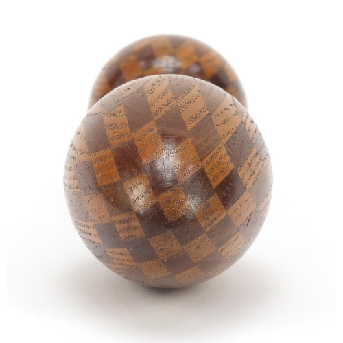 499 - Large inlaid treen double darning ball, 20cm in length