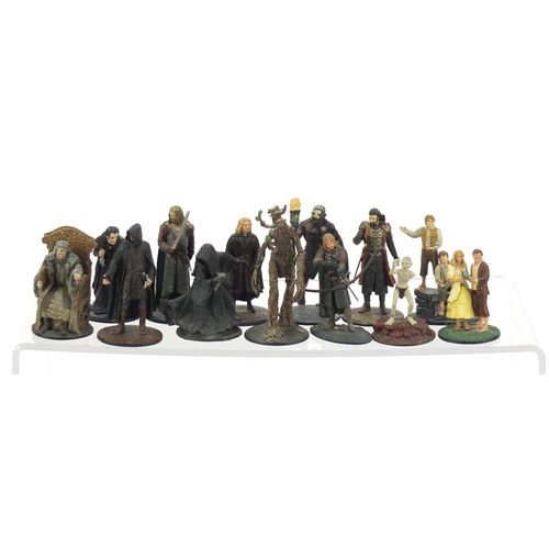 1567 - Collection of NLP hand painted metal Lord of the Rings figures, the largest 8.5cm high