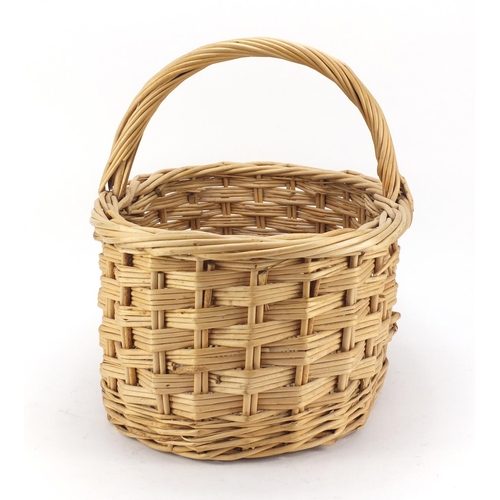 1565 - Large wicker basket, 40cm high x 48cm wide
