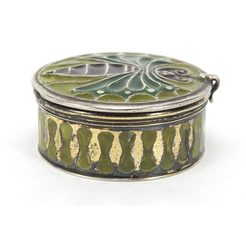 223 - Good unmarked silver and plique á jour enamel patch box by Child & Child of London, the hinged lid e... 