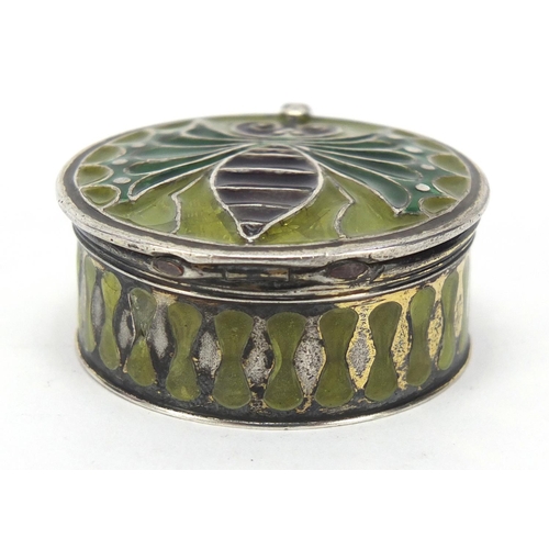 223 - Good unmarked silver and plique á jour enamel patch box by Child & Child of London, the hinged lid e... 