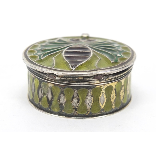 223 - Good unmarked silver and plique á jour enamel patch box by Child & Child of London, the hinged lid e... 