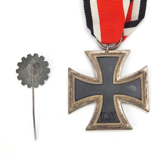 427 - German and Polish militaria including a Cross of Valor, Wounds badge, Iron Cross and 1939 War Merit