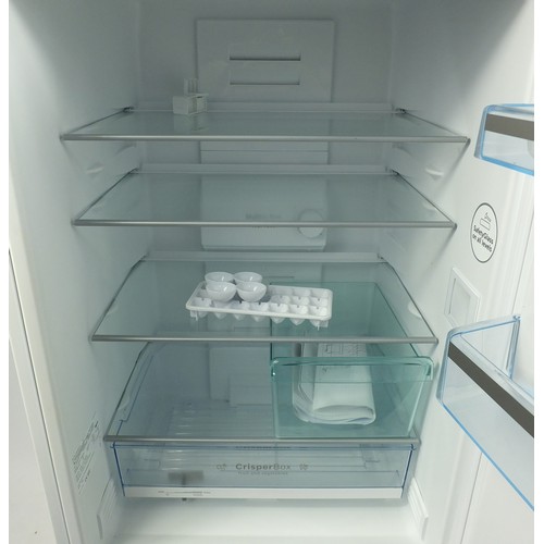 2201 - Bosch Exccel frost free fridge freezer, 185cm high