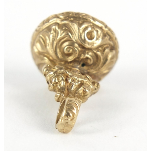 154 - Victorian unmarked gold seal fob, carved with a portrait of a male Roman soldier, 2.5cm in length, 8... 