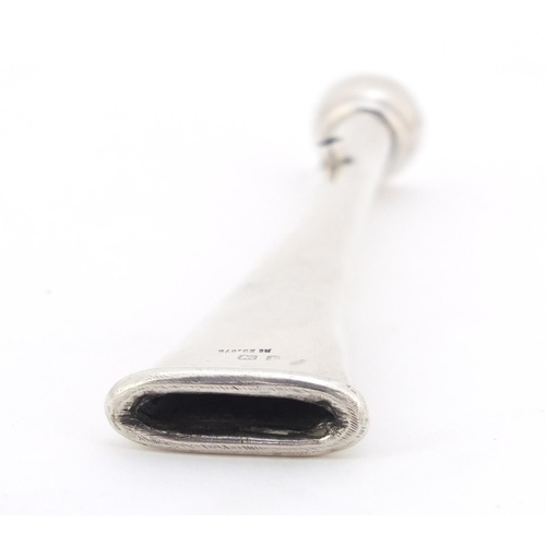 313 - Grey & Co, Edward VII silver stamp moistener with tamper end, Birmingham 1905, 12cm in length, 18.1g