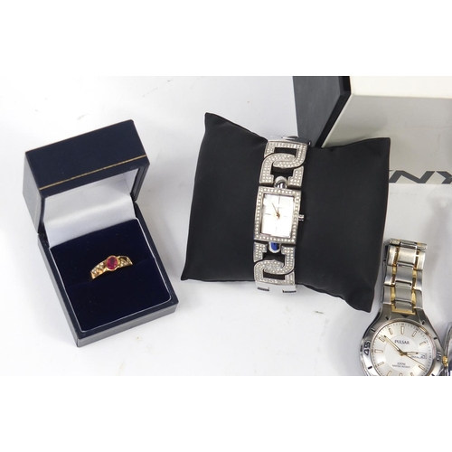 1990 - ** WITHDRAWN ** Ladies and gentlemen's wristwatches including a silver Rotary, DKNY, Sekonda and Pul... 