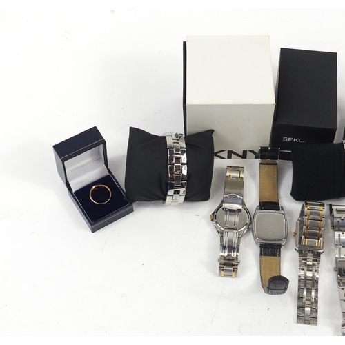 1990 - ** WITHDRAWN ** Ladies and gentlemen's wristwatches including a silver Rotary, DKNY, Sekonda and Pul... 