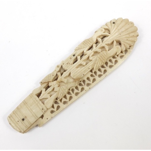 415 - Scrimshaw style bone folding knife, carved with birds in a bush, 20cm in length