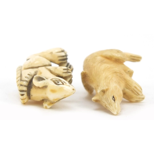 449 - Two Japanese carved ivory rats including a Netsuke, the largest 3.5cm high