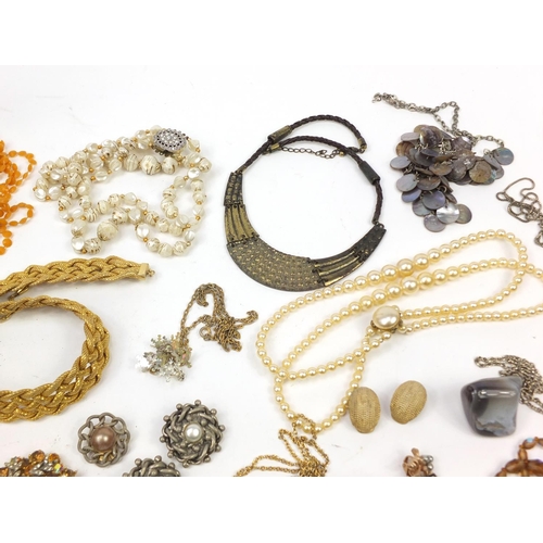 1981 - Costume jewellery including necklaces and earrings